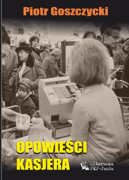 Okładka książki. Kasjerka i ludzie przed ladą, zdjęcie archiwalne.