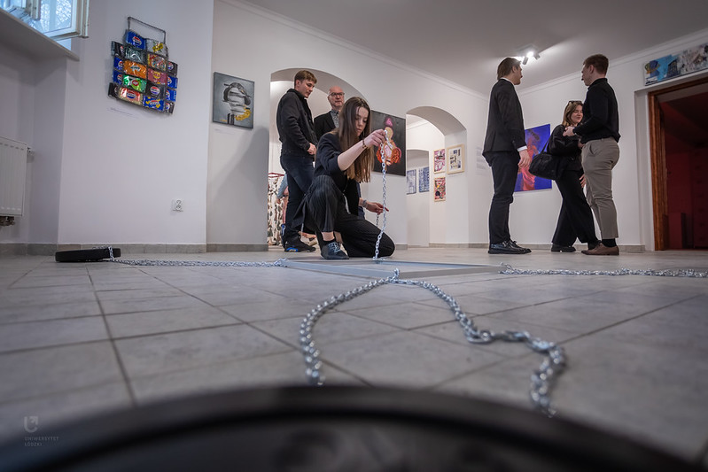 Wernisaż wystawy w pałacu Biedermanna