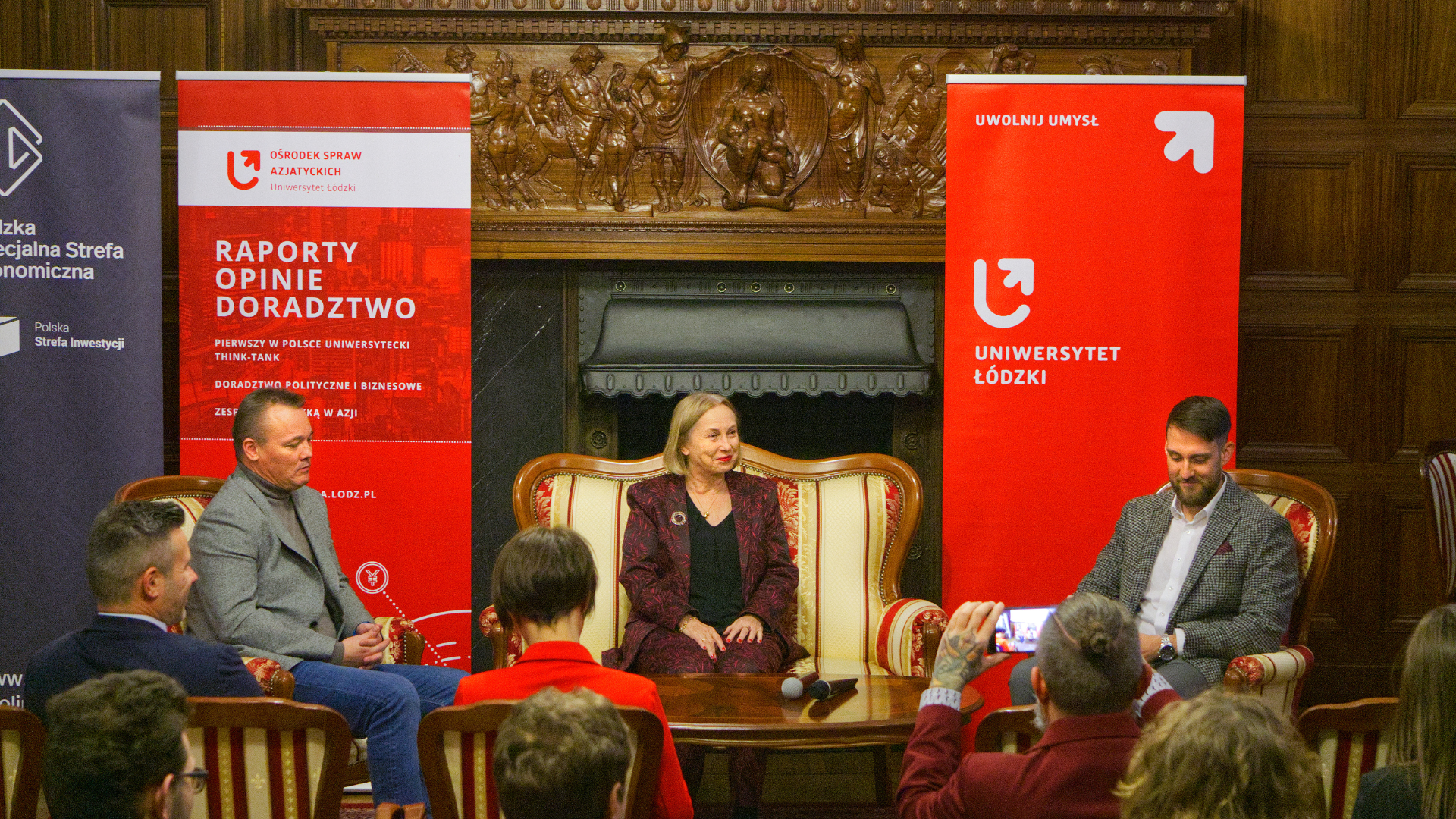 Bussiness panel. Prof. Małgorzata Pietrasiak, ŁSSE Tomasz Sadzyński, Hatarans Filip Grzelak