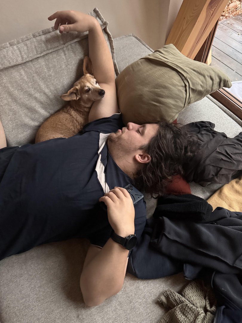 Jacek Laube ze swoim psem