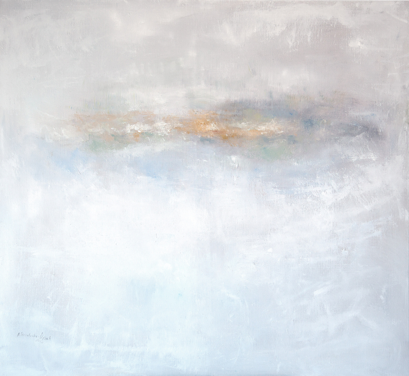 Na zdjęciu widoczny pejzaż z dominującymi kolorami biel, błękit, szarość.