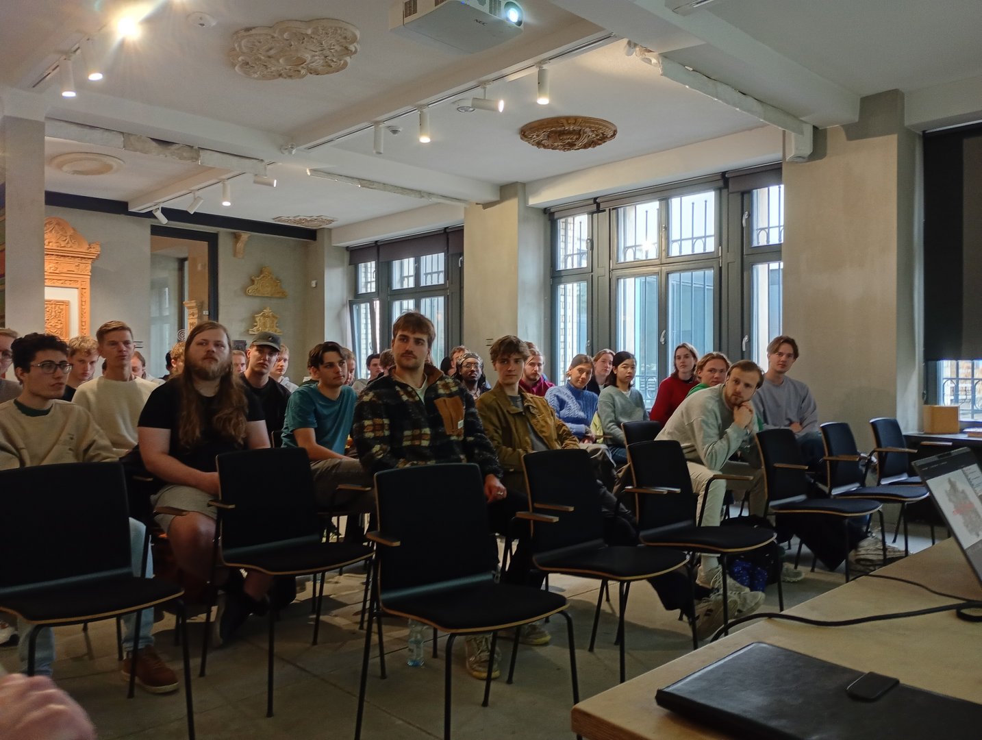 Meeting with staff from the Municipal Planning in Łódź and the Office of the City Architect 