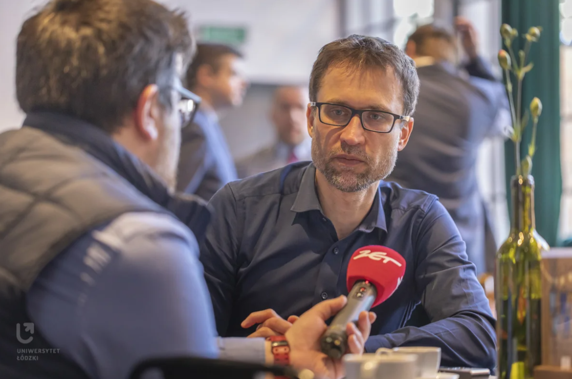 Prof. Piotr Krajewski