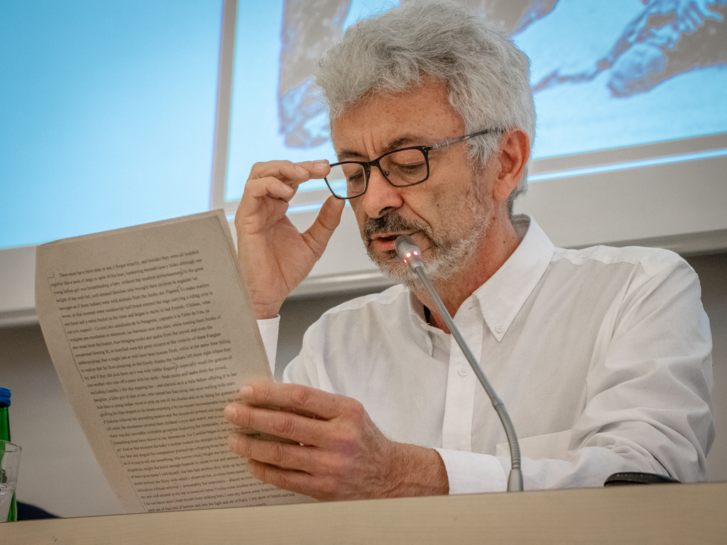 Carlos Gamerro delivering his lecture