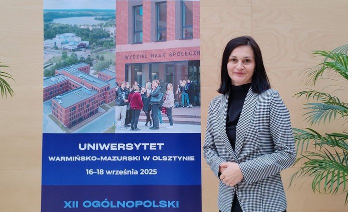 the speaker at the conference