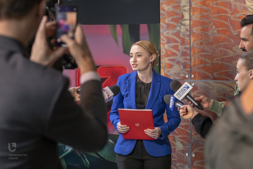 dr Agata Matuszewska-Kubicz podczas briefingu