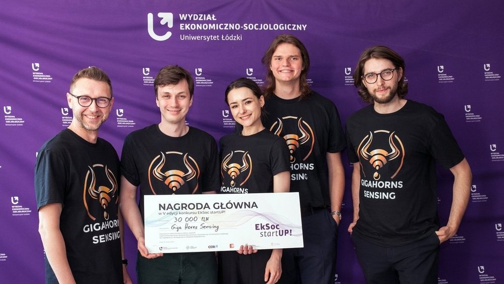 from the left: Piotr Kałuża, Maciej Ślot, Kamila Samolej, Maksymilian Bartosik, Sebastian Górecki