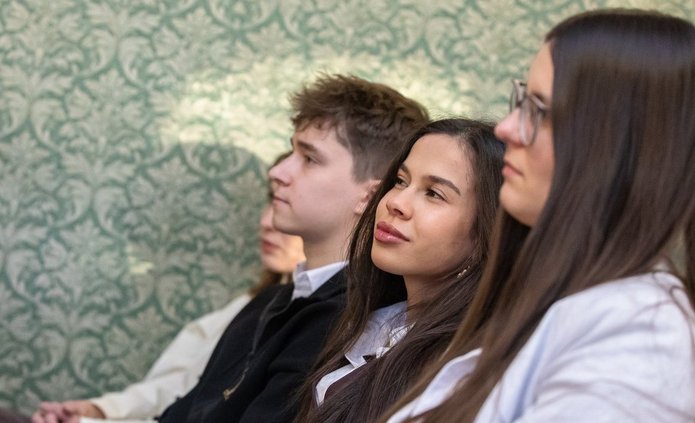Osoby studiujące