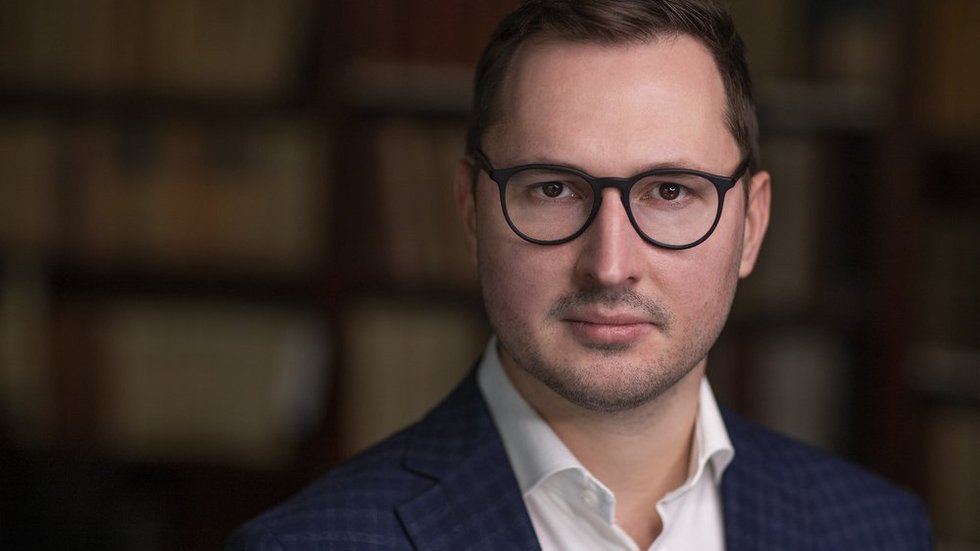 Portrait of Dr Adam Sitarek