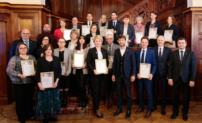 wspólne zdjęcie uczestników gali