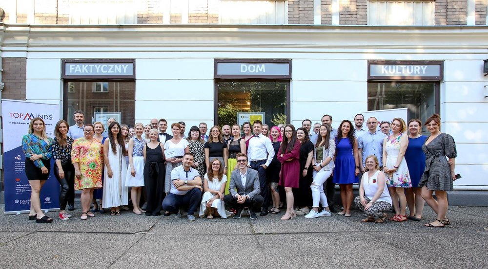 Zdjęcie grupowe wszystkich uczestników tegorocznej edycji projektu TopMinds