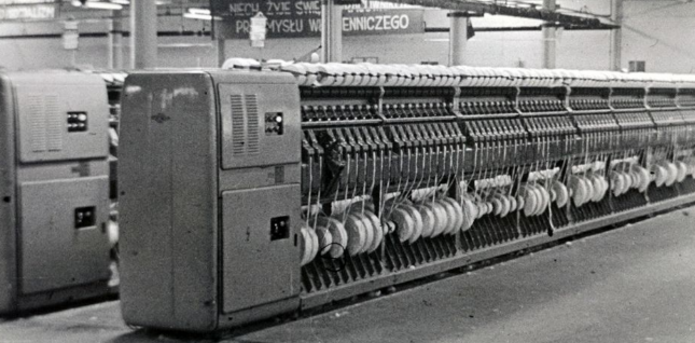 maszyna z czasów PRL