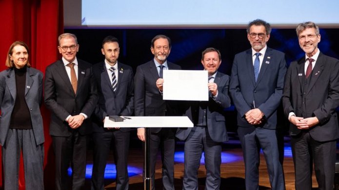 Goście w trakcie inauguracji EHRI-ERIC.