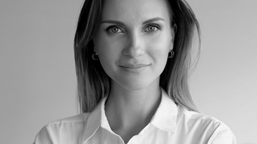 a young smiling woman