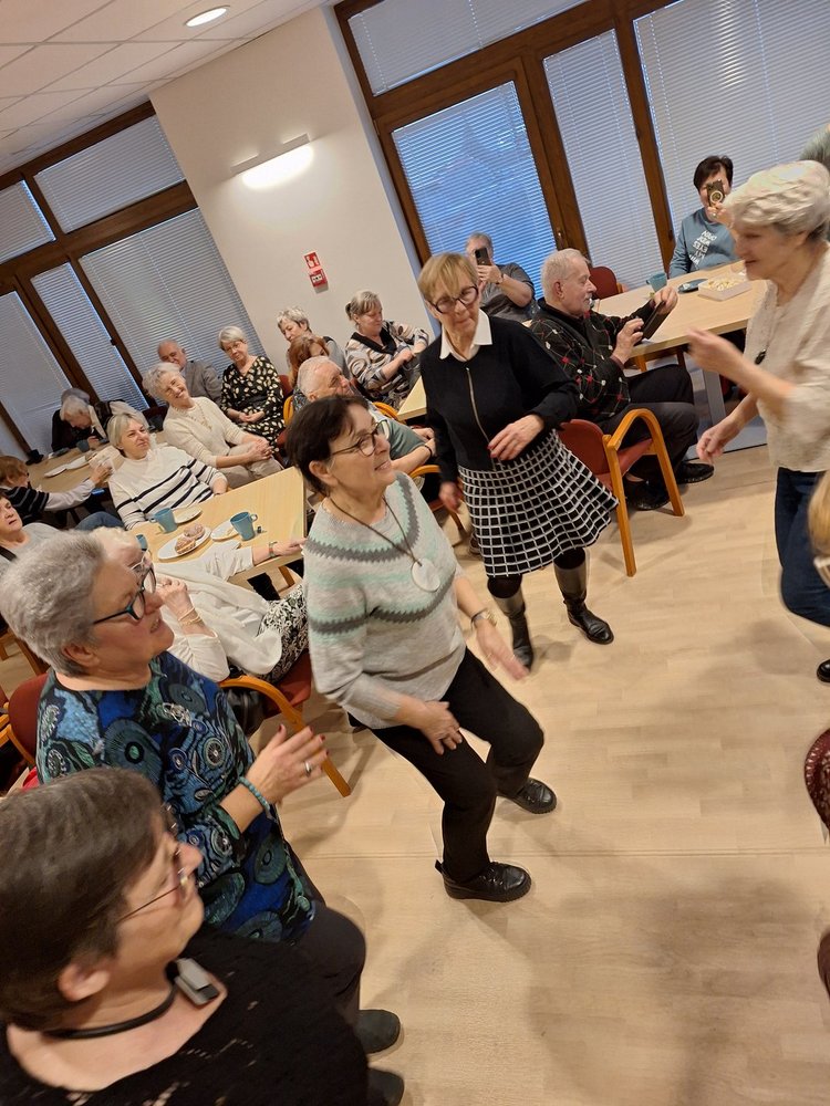 Impreza taneczna w klubowej świetlicy