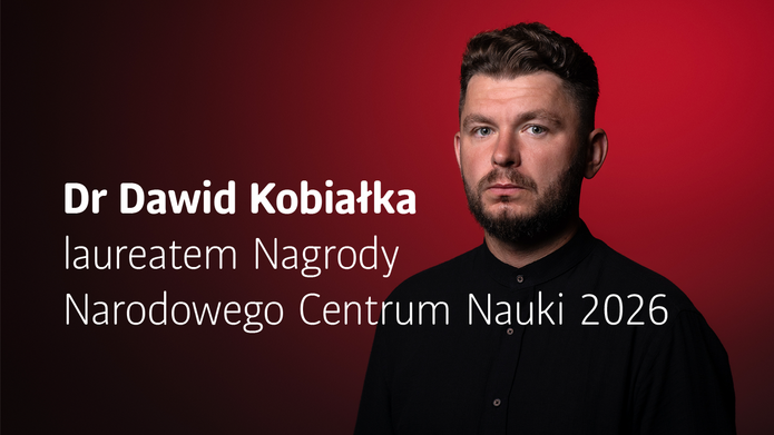 a portrait photo of Dr Dawid Kobiałka and information about the award