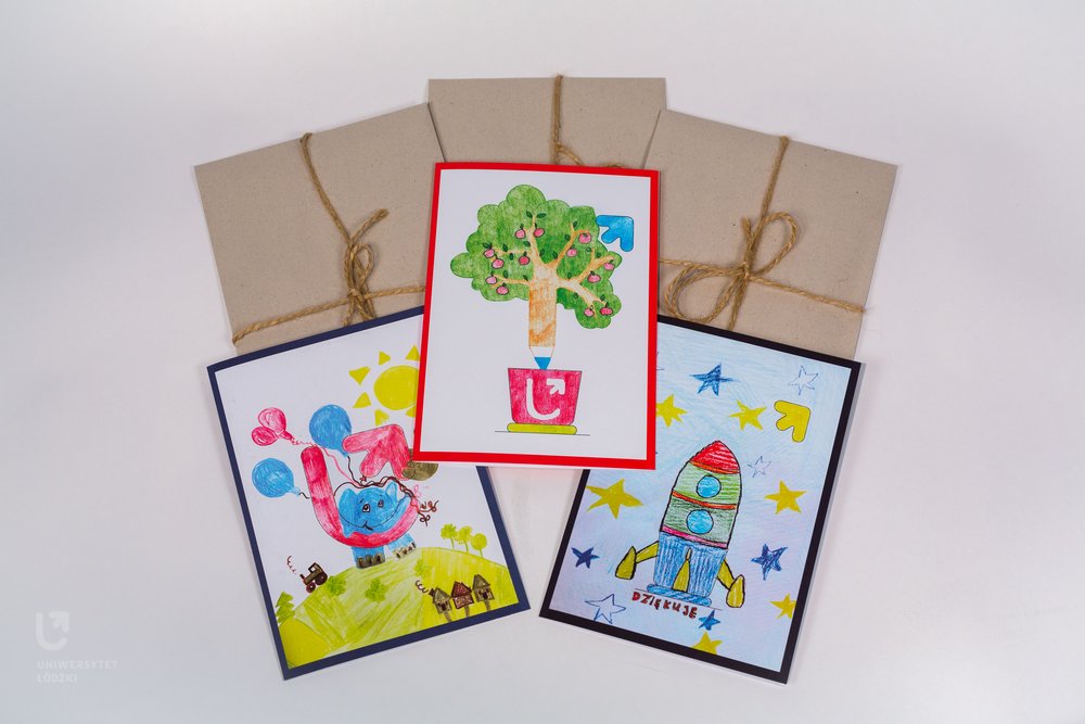 Three projects of cards 