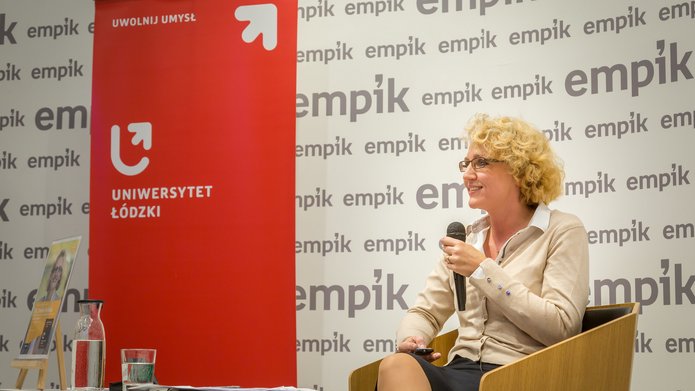 Dr Joanna Kulesza 