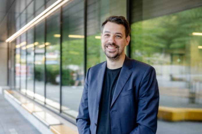 a photo of Prof. Sebastian Merkel