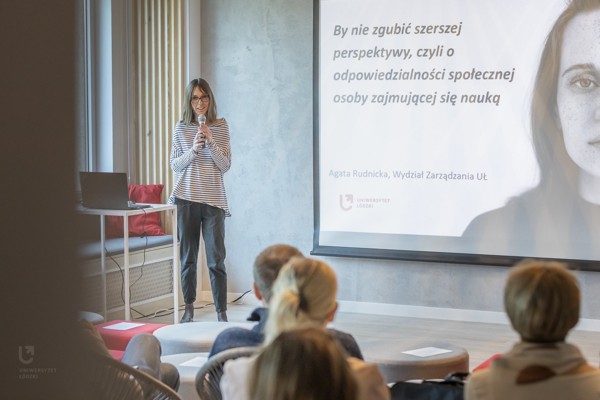 Dr Agata Rudnicka 