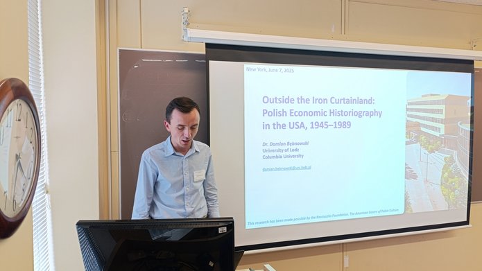 Dr Damian Bębnowski