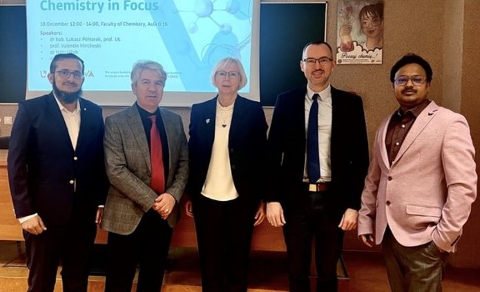 "Chemistry in Focus"