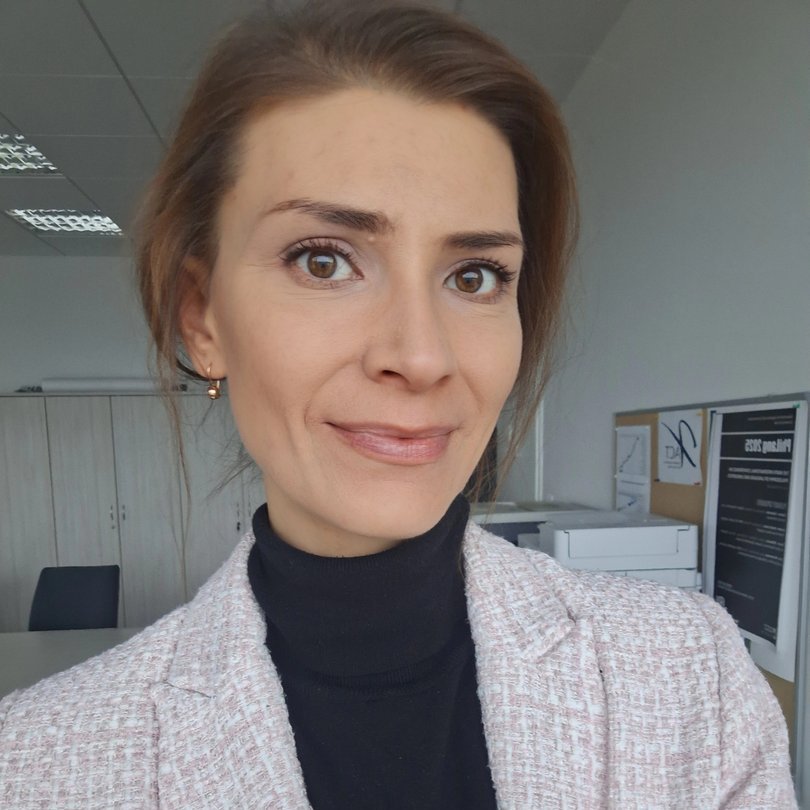 Dr Majdzińska-Koczorowicz