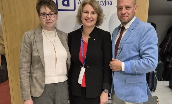 The University of Lodz Vice-Rector, dr hab. Małgorzata Wrzesień, Associate Professor at the University of Lodz, Prof. dr hab. Joanna Wójcik, Vice-Rector for Student Affairs and Education at Adam Mickiewicz University in Poznań, President of the University Education Commission, and dr hab. Jakub Jakubowski, Associate Professor at the Jan Dlugosz University in Czestochowa, Vice-Rector for Education and Student Affairs