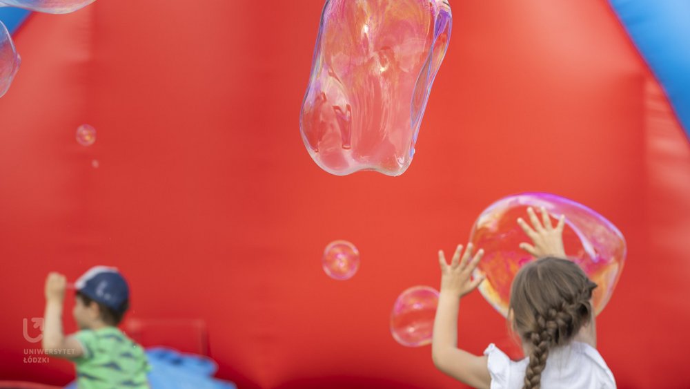 a decorative element