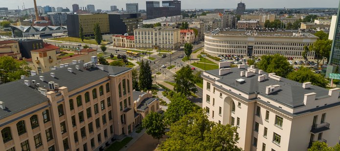 widok na Rektorat UŁ z lotu ptaka