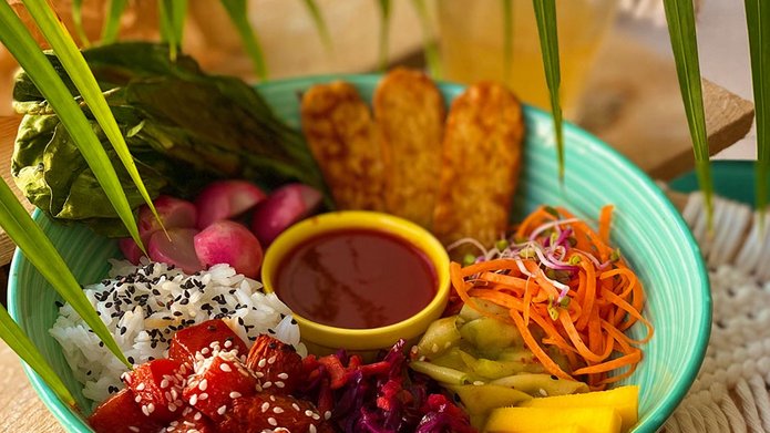 a photo of vegan dishes