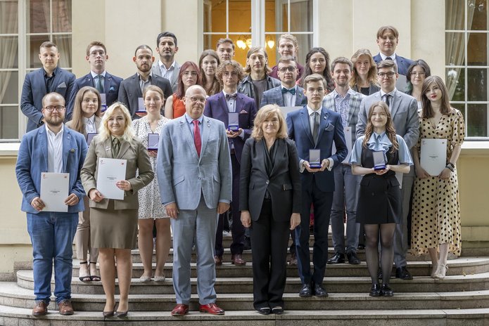 laureaci z władzami UŁ