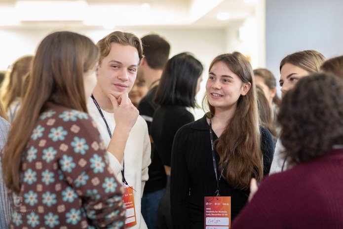 students during the meeting organised as part of UNIC