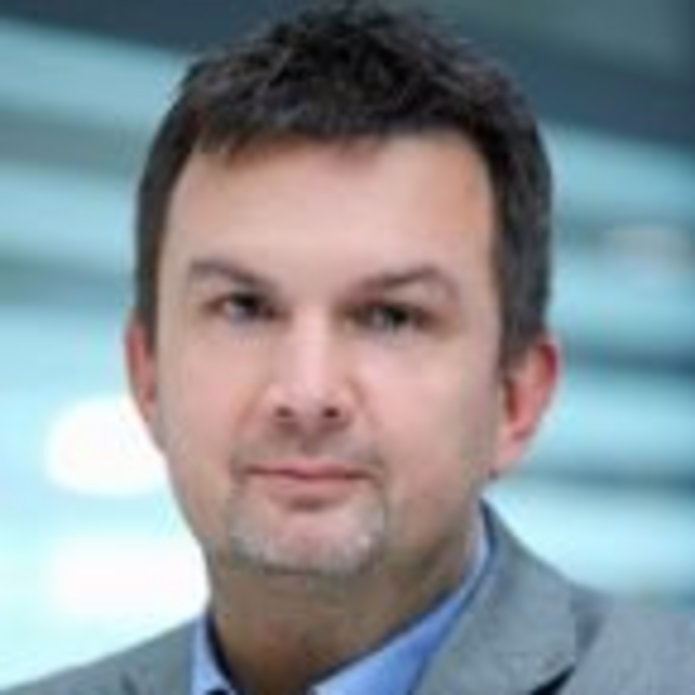 [Translate to English:] portret Grzegorz Siewiera