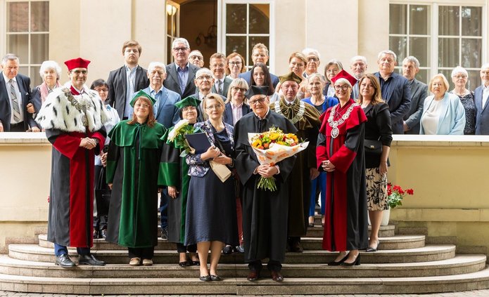 the ceremonial renewal of doctorates of University of Lodz researchers