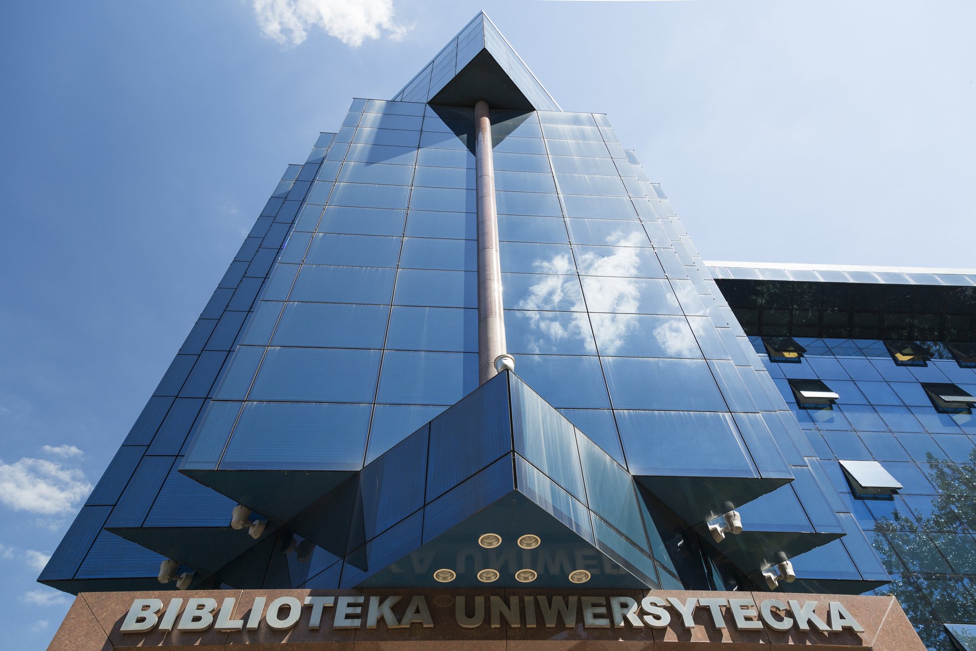 budynek biblioteki