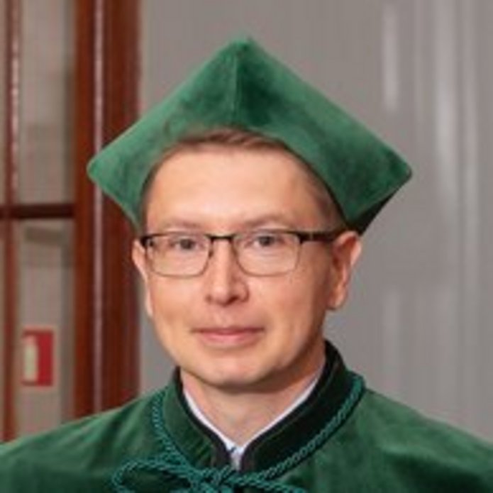 dr hab. Tomasz Mamos