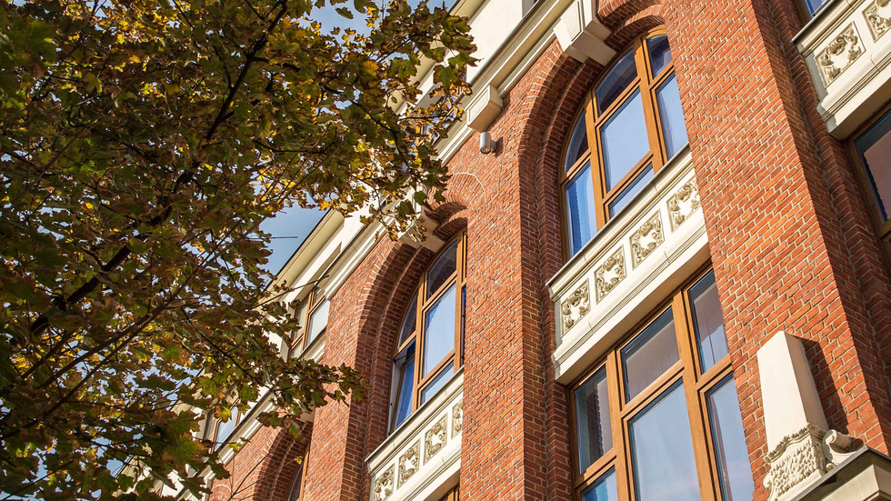 Fragment budynku Wydziału Nauk o Wychowaniu UŁ