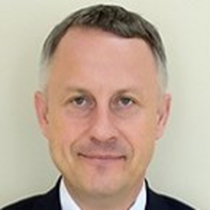 portret Paweł Mortas