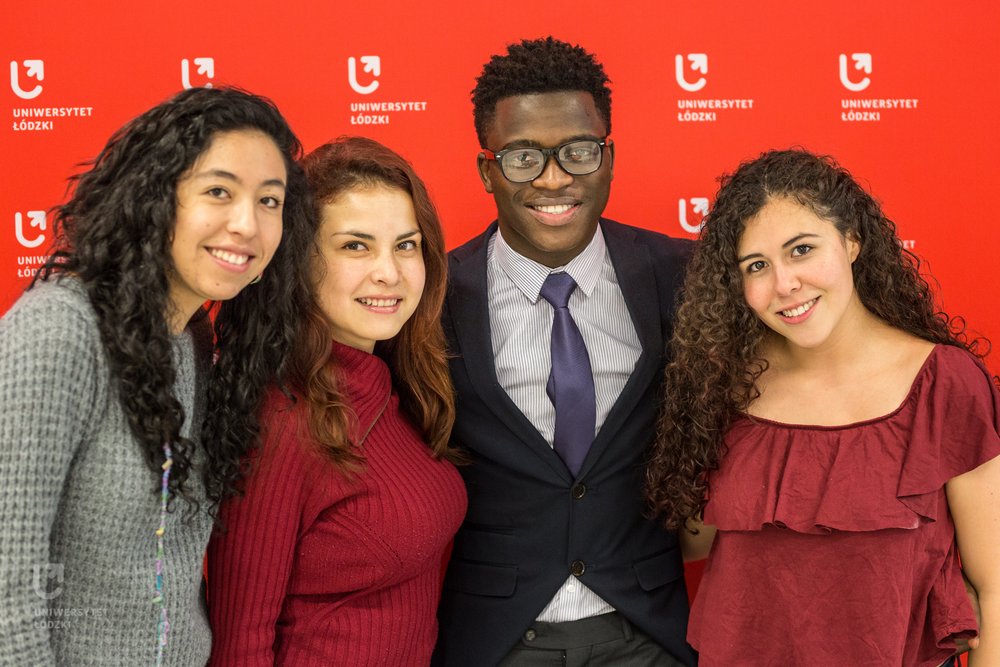 International students of UL