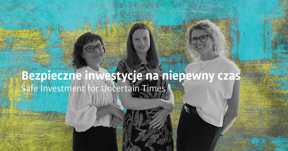 Zdjęcie trojga autorek książki na abstrakcyjnym tle Zdjęcie trojga autorek książki na abstrakcyjnym tle