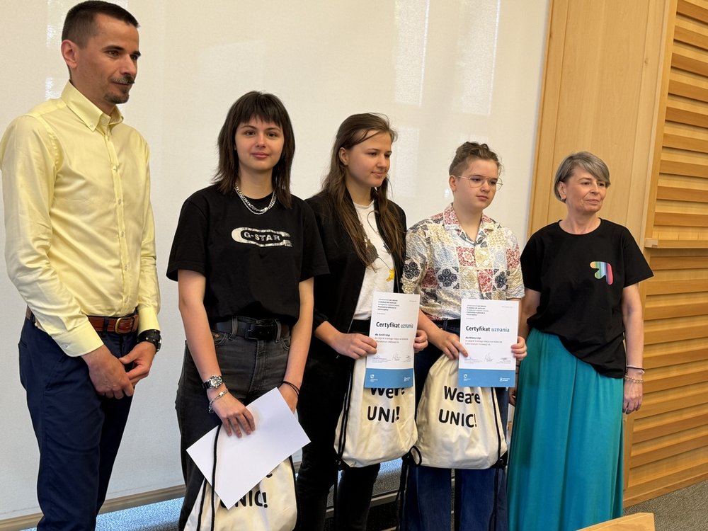 Uczestnicy Laboratorium Innowacji w Sali Senatu UŁ