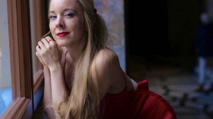 Portret pianistki Joanny Sochackiej
