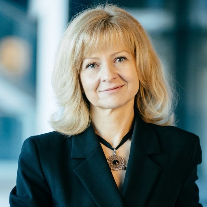 a portrait photo of Dominika Kaczorowska-Spychalska