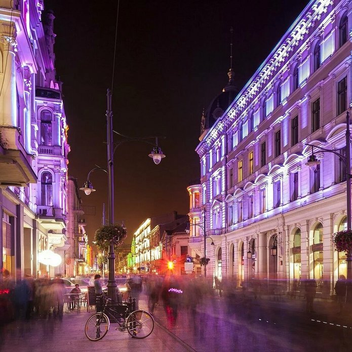 Piotrkowska Street at night