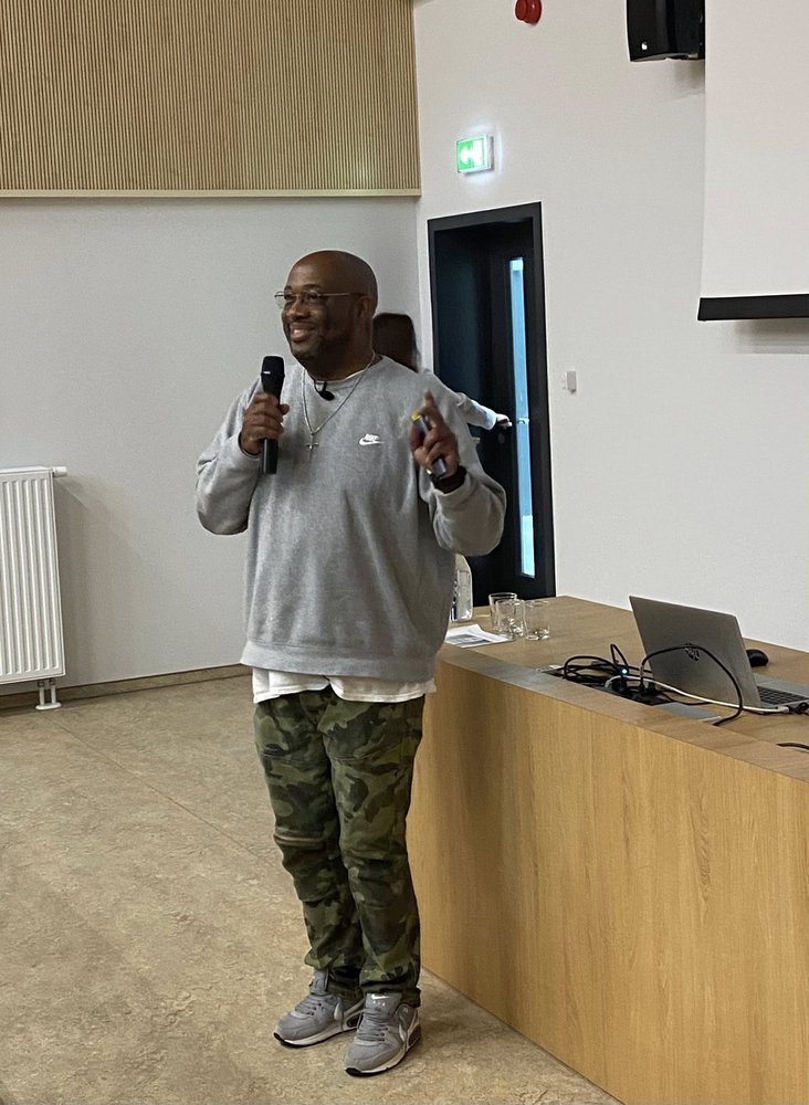 Z dbałością o relacje. Terapia rodzin i par