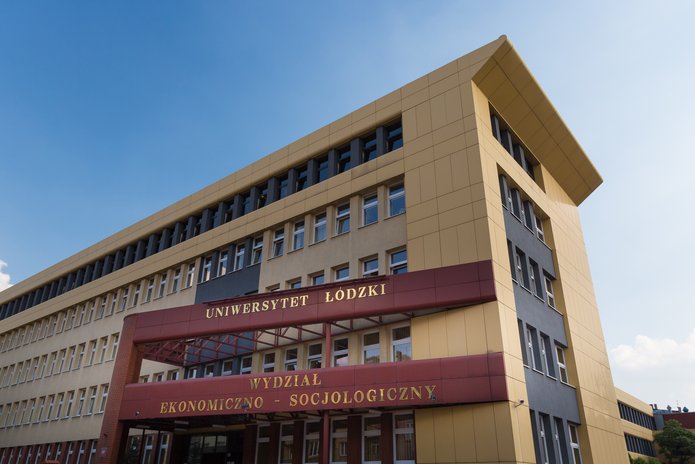 Budynek Wydziału Ekonomiczno-Socjologicznego Uniwersytetu Łódzkiego