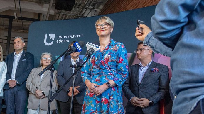 Uczestnicy briefingu podczas wrześniowego śniadania prasowego UŁ