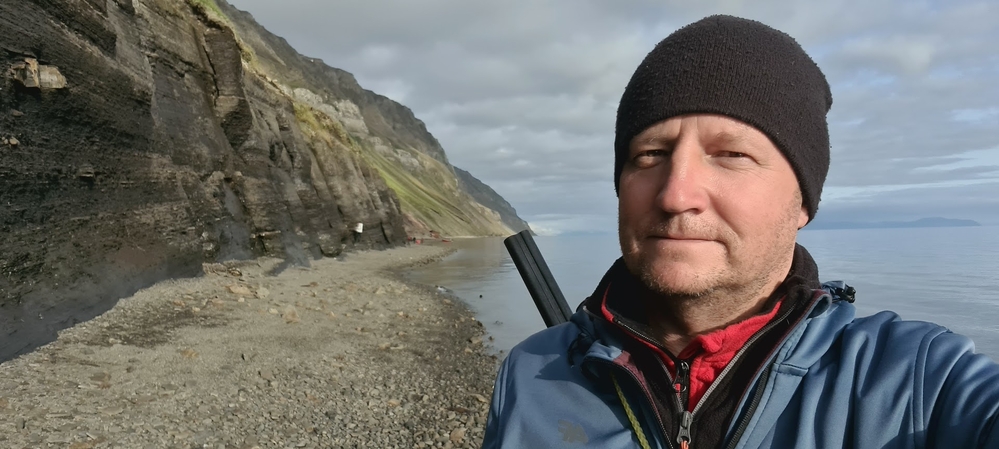 profesor podczas wyprawy naukowej profesor podczas wyprawy naukowej