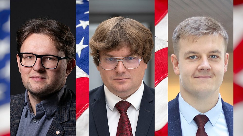 Trzech mężczyzn w garniturach.